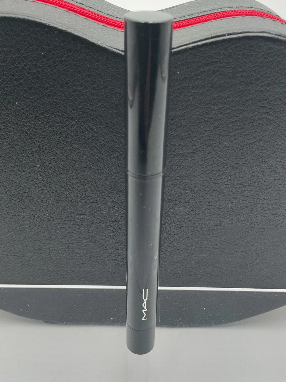 MAC Cosmetics Stylo Gel Eyeliner in Rebeleyes - BNWOB & Discontinued